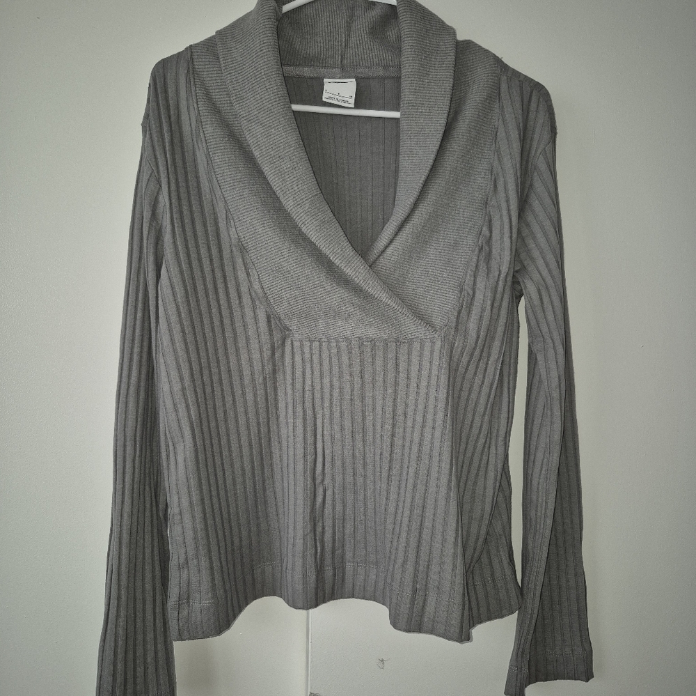 Nike Gray Ribbed Blazer Modern Minimalist Design